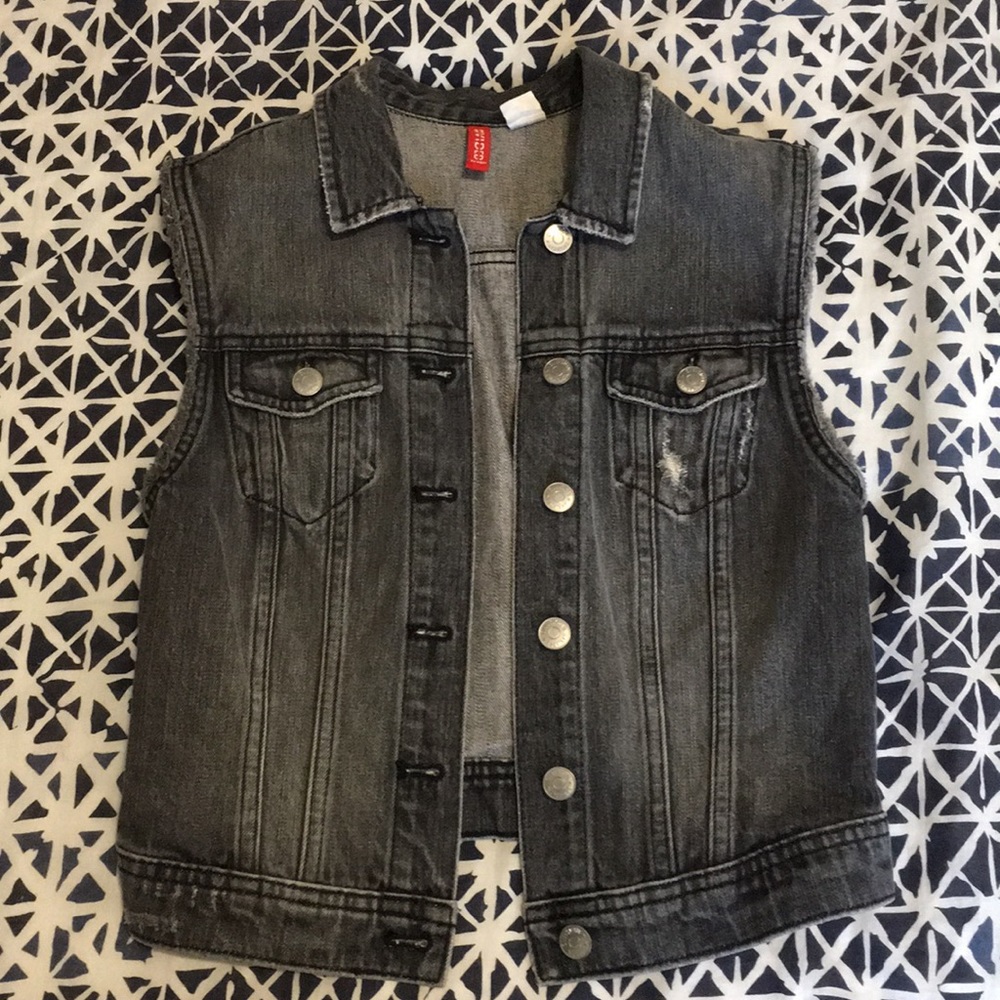 Divided Black Washed Denim Vest